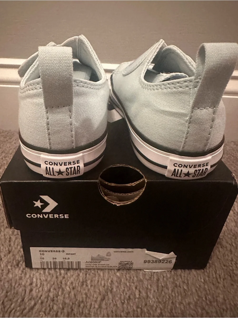 Brand new girls Converse Kids winter slay Mint Slip-On sneakers size 10